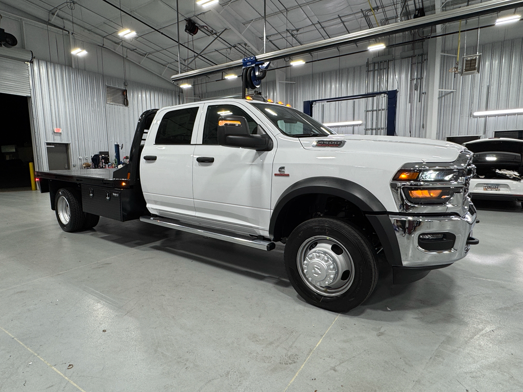 2025 Ram 4500 Tradesman photo 9