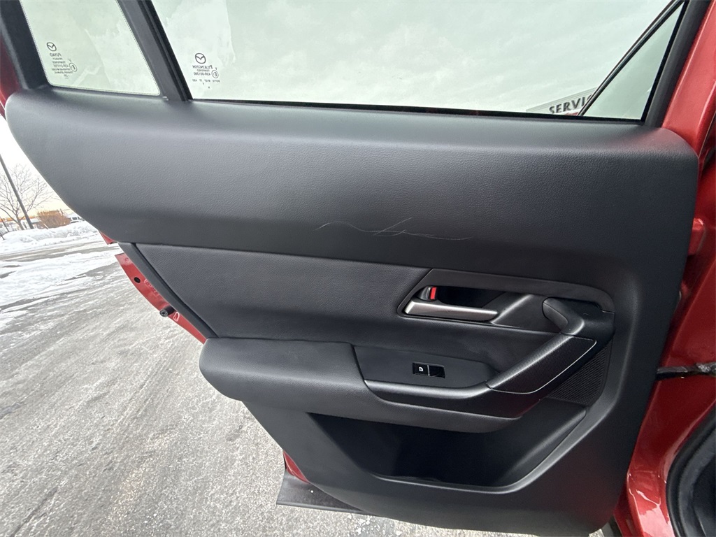 2025 MAZDA CX-50 - Image 21