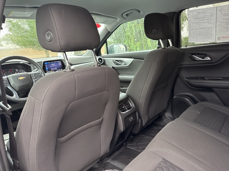 2021 Chevrolet Blazer 2LT photo 32