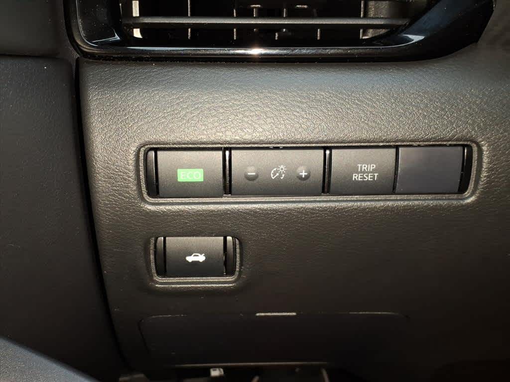 2024 Nissan Sentra SV photo 25