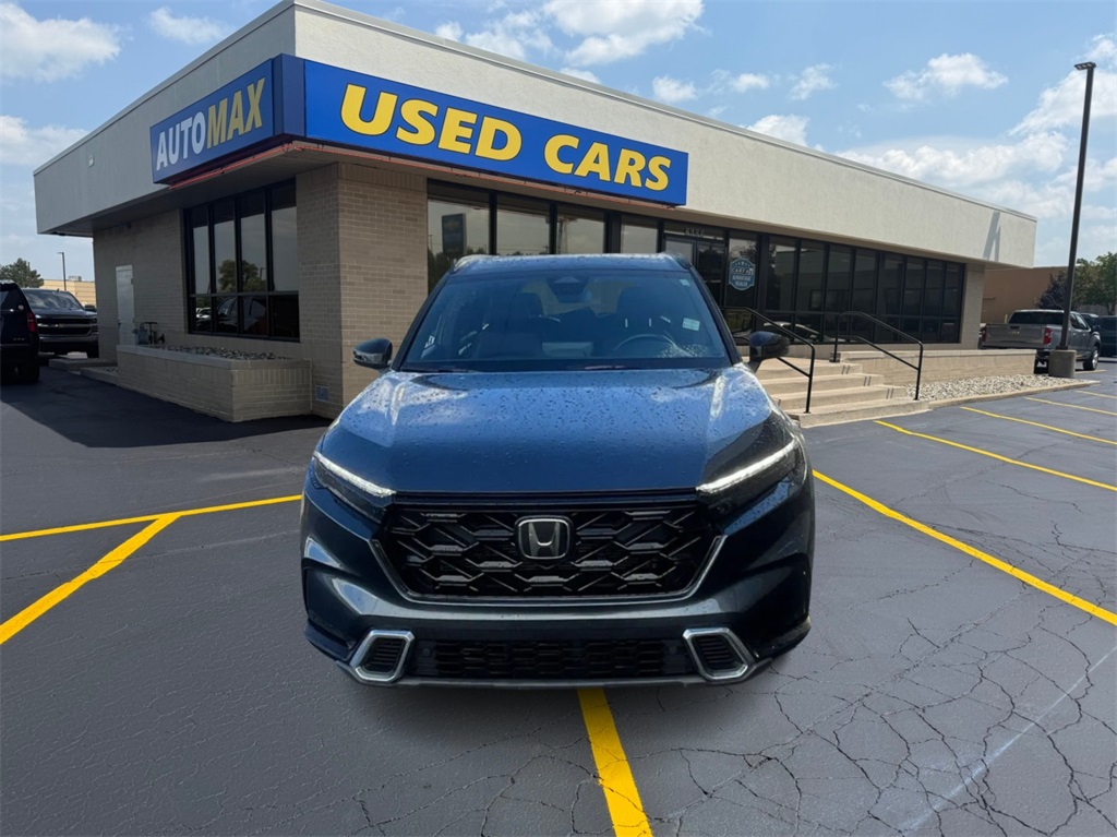 2023 Honda CR-V Hybrid Sport Touring photo 2