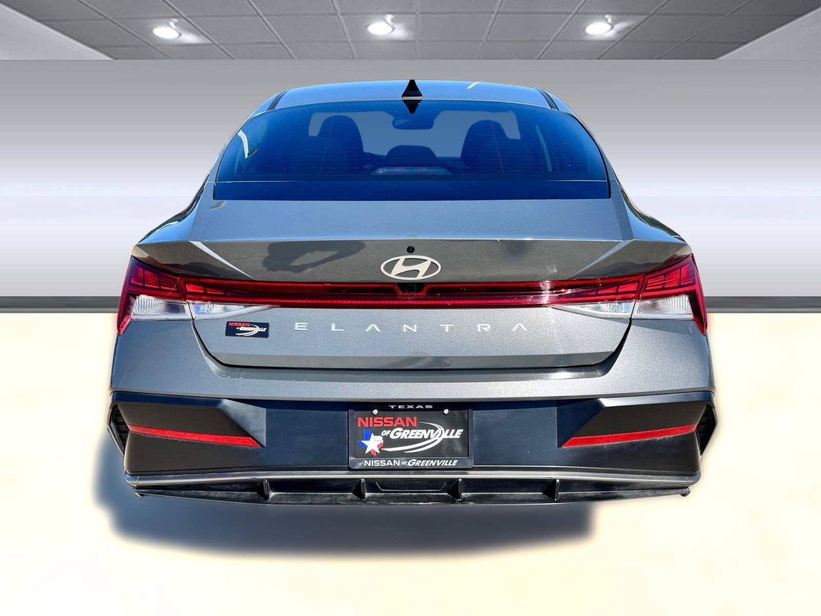 2025 Hyundai Elantra SEL Convenience photo 9