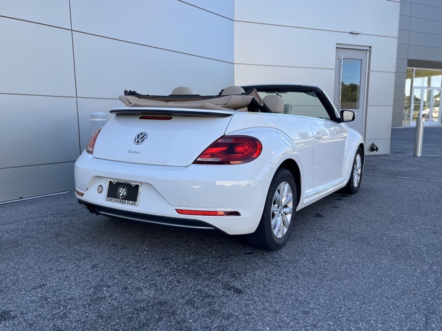 2019 Volkswagen Beetle Convertible S photo 16