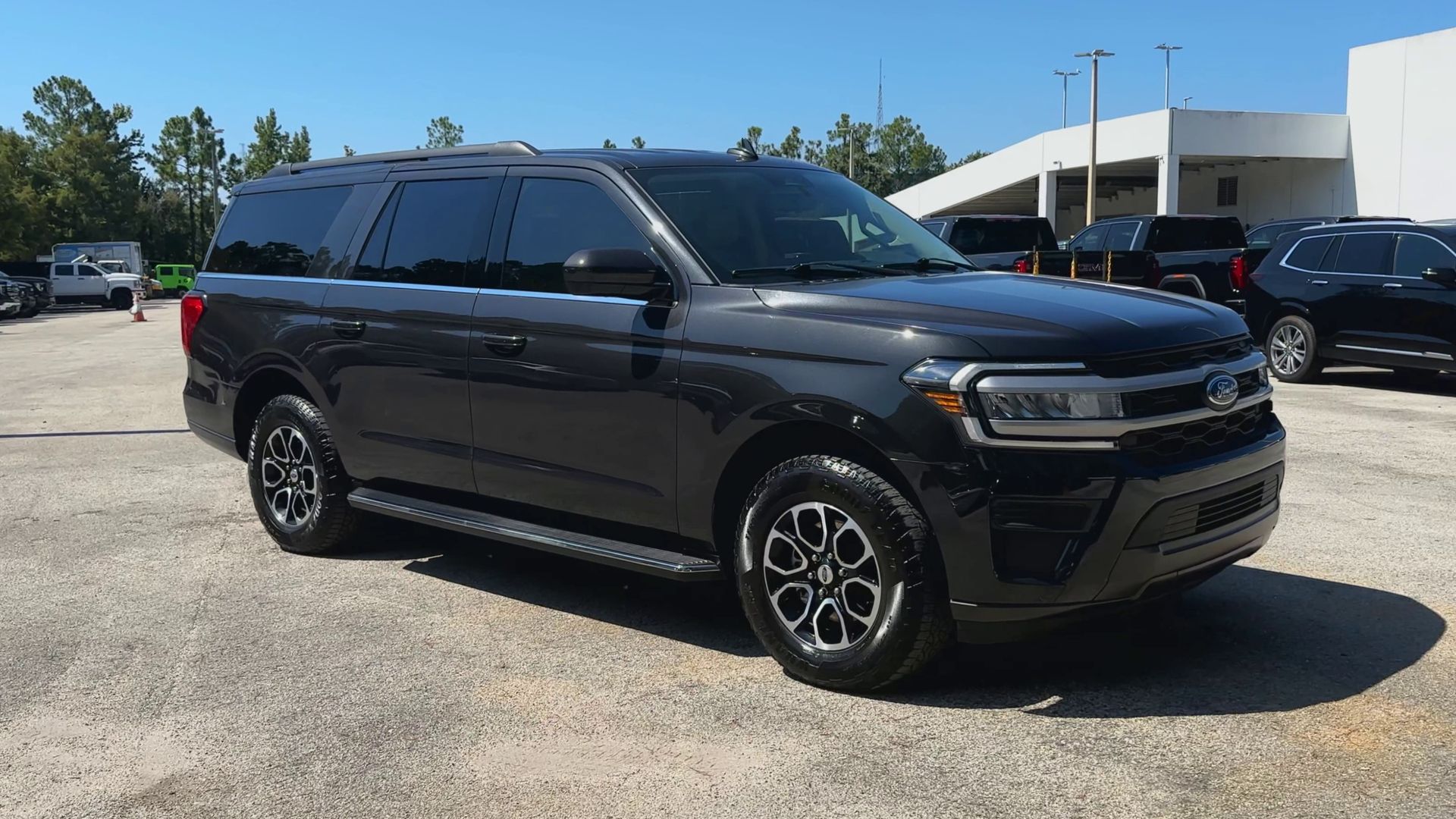 2022 Ford Expedition XLT MAX photo 35