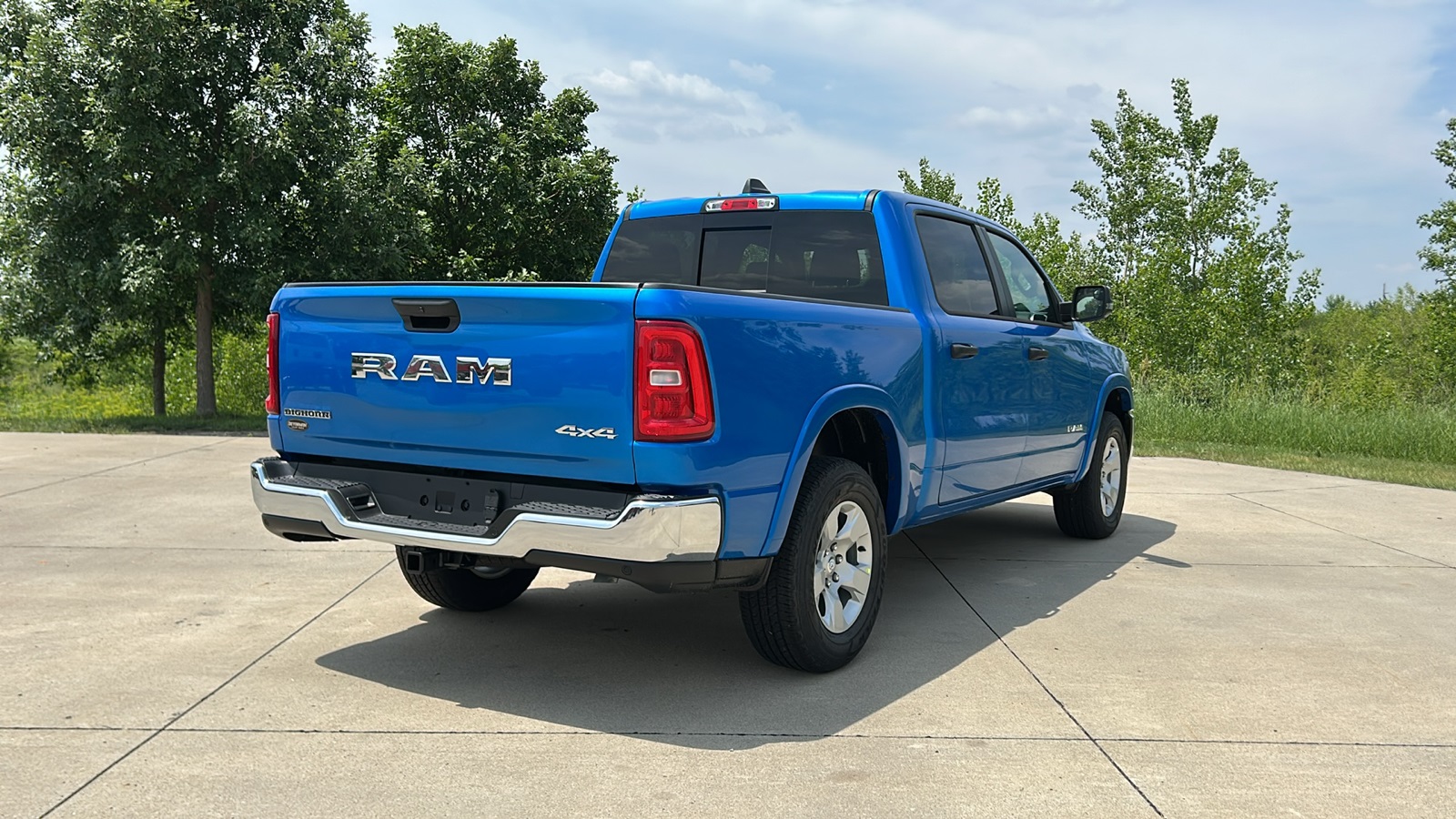 2025 Ram 1500 Big Horn Lone Star photo 3
