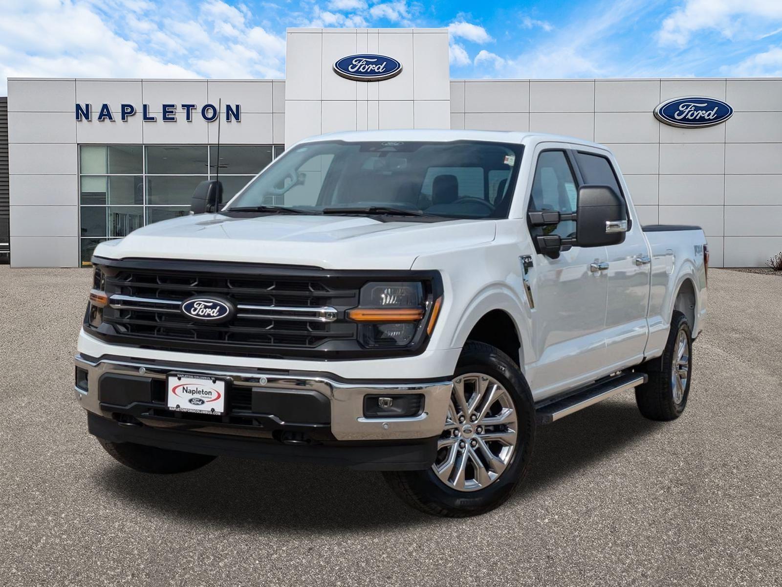 New 2024 OXFORD WHITE Ford XLT image 1