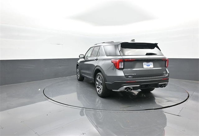 2025 Ford Explorer Platinum photo 2