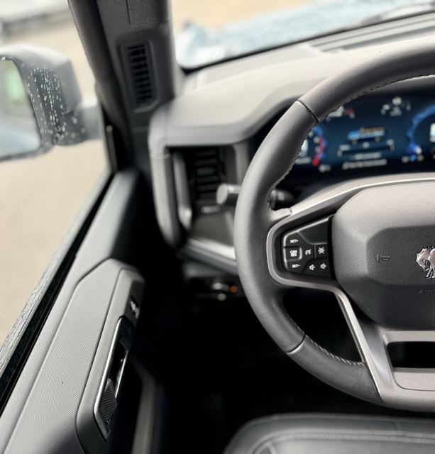 2025 Ford Bronco Big Bend photo 16