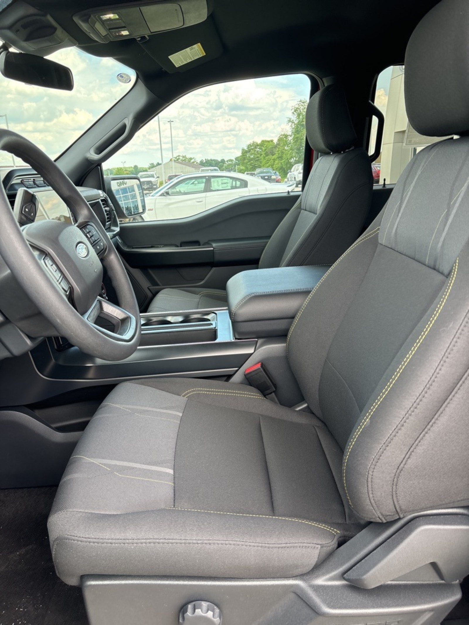 2024 Ford F-150 STX photo 4