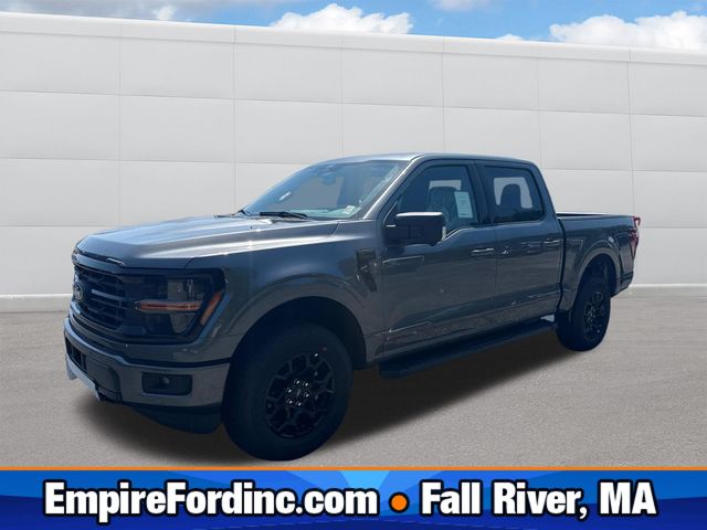 2025 Ford F-150 XLT's photo