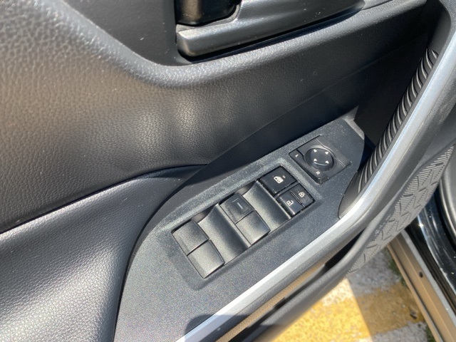 2022 Toyota RAV4 Hybrid LE photo 20