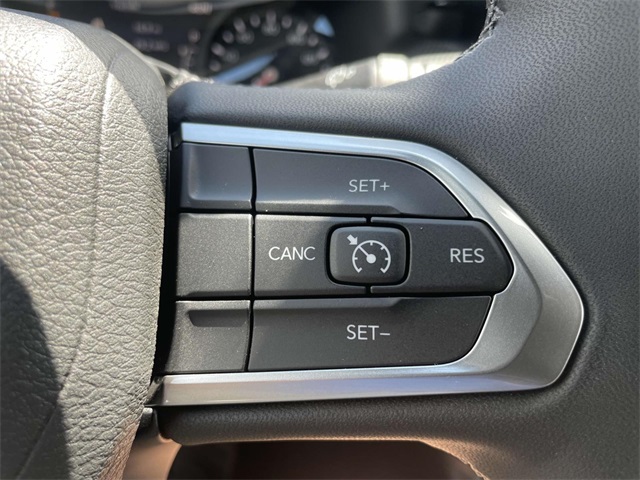 2025 Jeep Compass Latitude photo 19