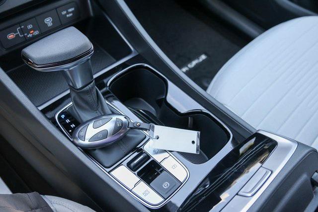 New 2025 Green Hyundai SE FWD image 14