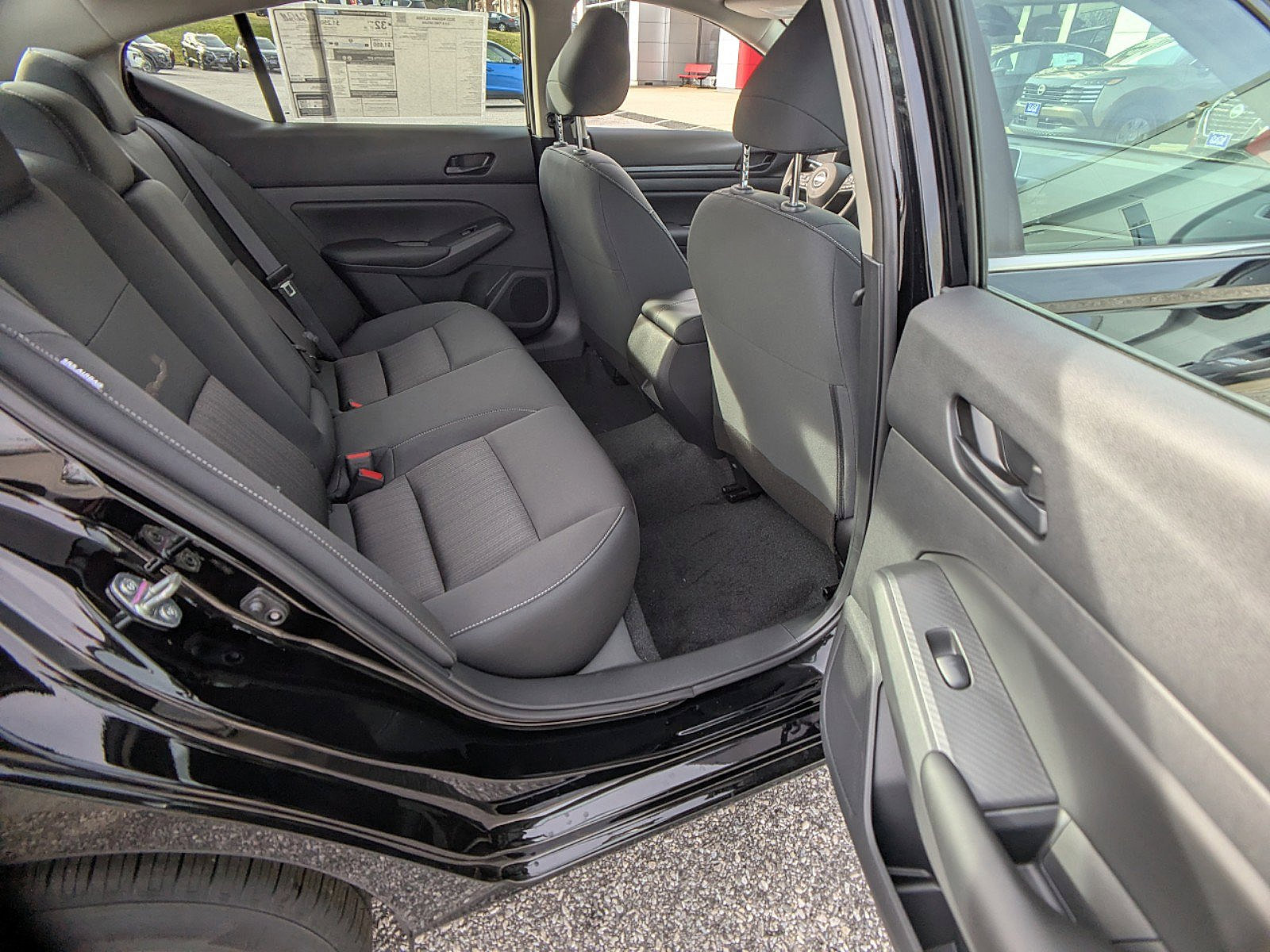 2025 Nissan Altima 2.5 S photo 4