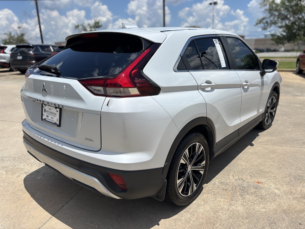 2022 Mitsubishi Eclipse Cross SEL photo 7