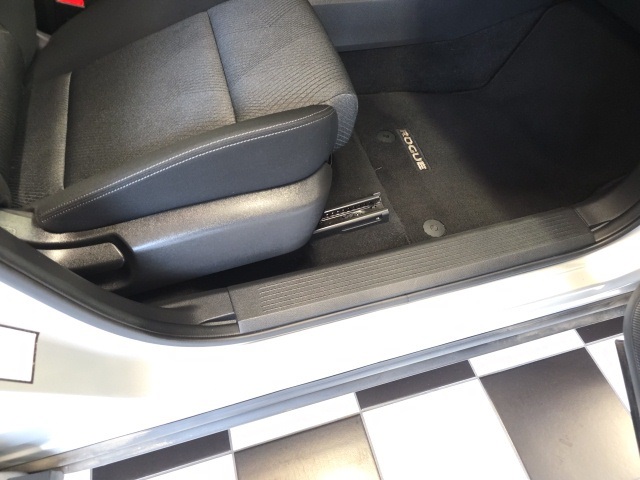 2024 Nissan Rogue SV photo 33