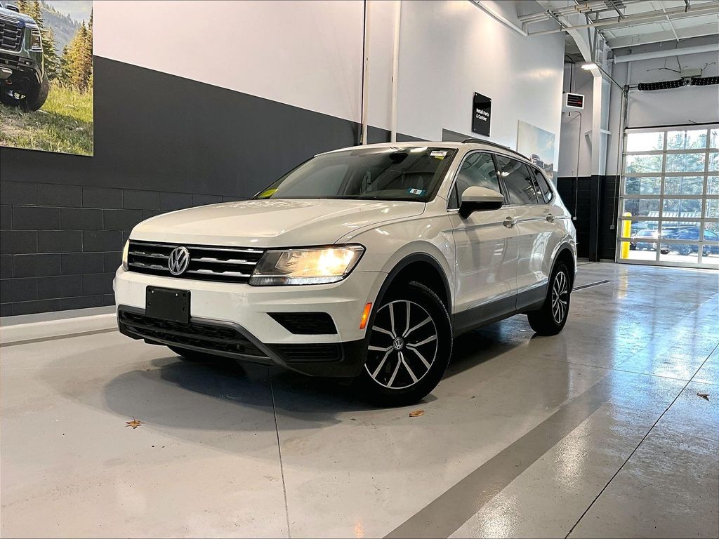 2021 Volkswagen Tiguan SE photo 3