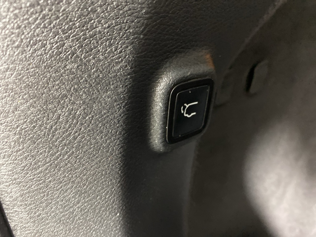 2021 Jeep Cherokee Limited photo 6