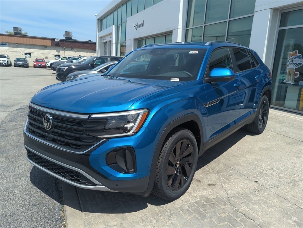 2025 Volkswagen Atlas Cross Sport SE Technology photo 4