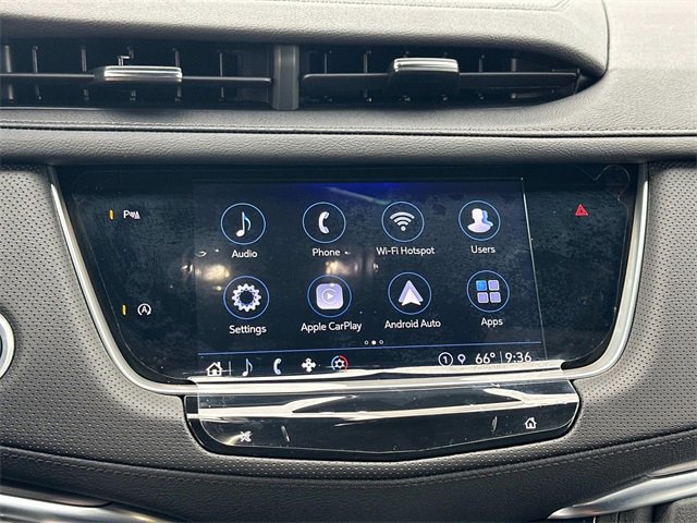 2025 Cadillac XT5 Luxury photo 3