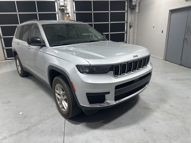2023 Jeep Grand Cherokee Laredo photo 8