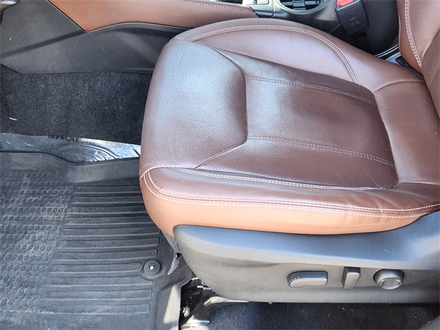 2020 Subaru Forester Touring photo 7