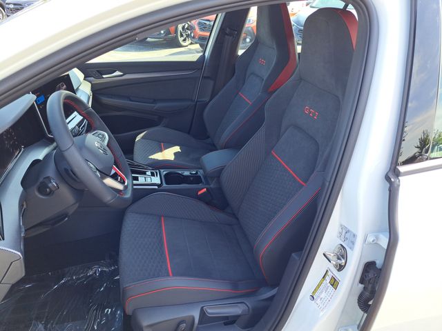 2025 Volkswagen Golf GTI SE photo 21