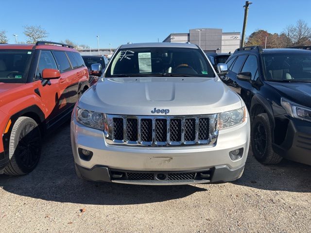2011 Jeep Grand Cherokee Overland photo 4