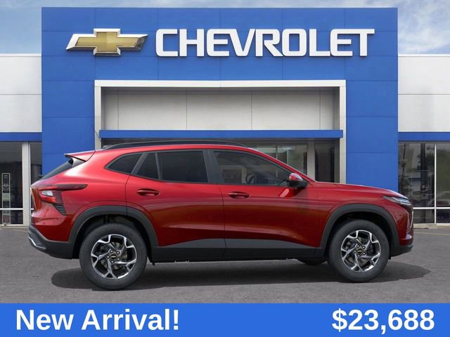 2026 Chevrolet Trax LT photo 4