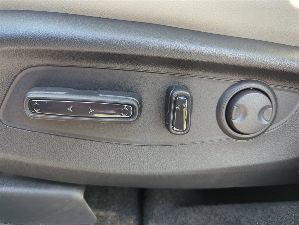 2026 Honda CR-V EX-L photo 19