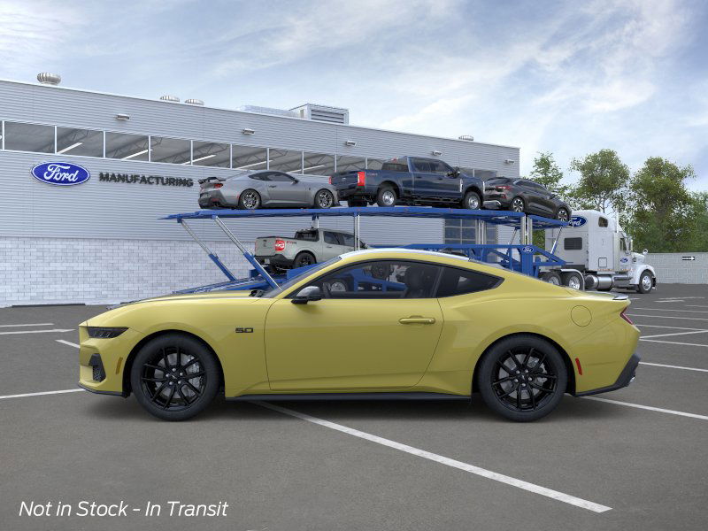 2025 Ford Mustang GT Premium photo 3