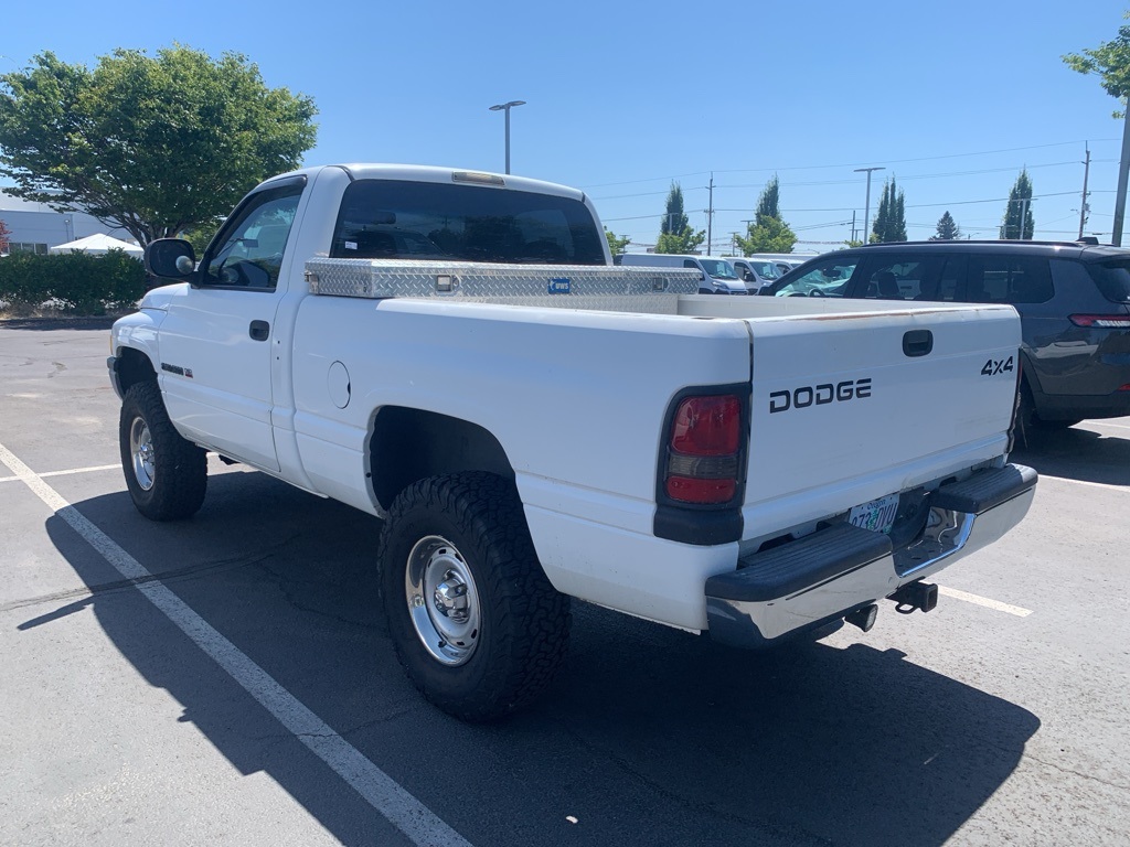 Used 2001 Dodge Ram Pickup ST with VIN 1B7HF16Y81S762213 for sale in Hillsboro, OR
