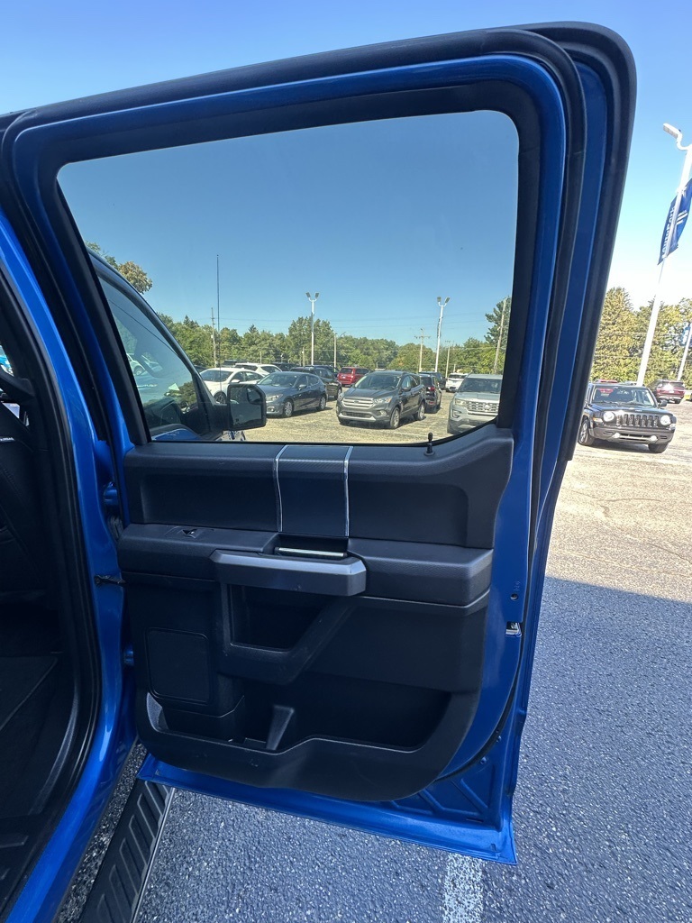 2019 Ford F-150 XLT photo 14