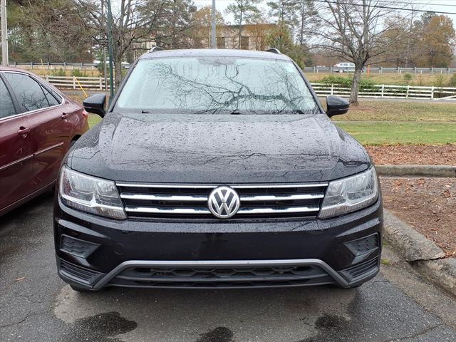 2021 Volkswagen Tiguan R-Line Black SEL photo 2