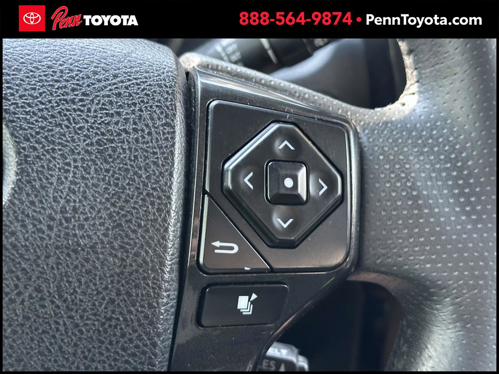 2022 Toyota 4Runner TRD photo 24