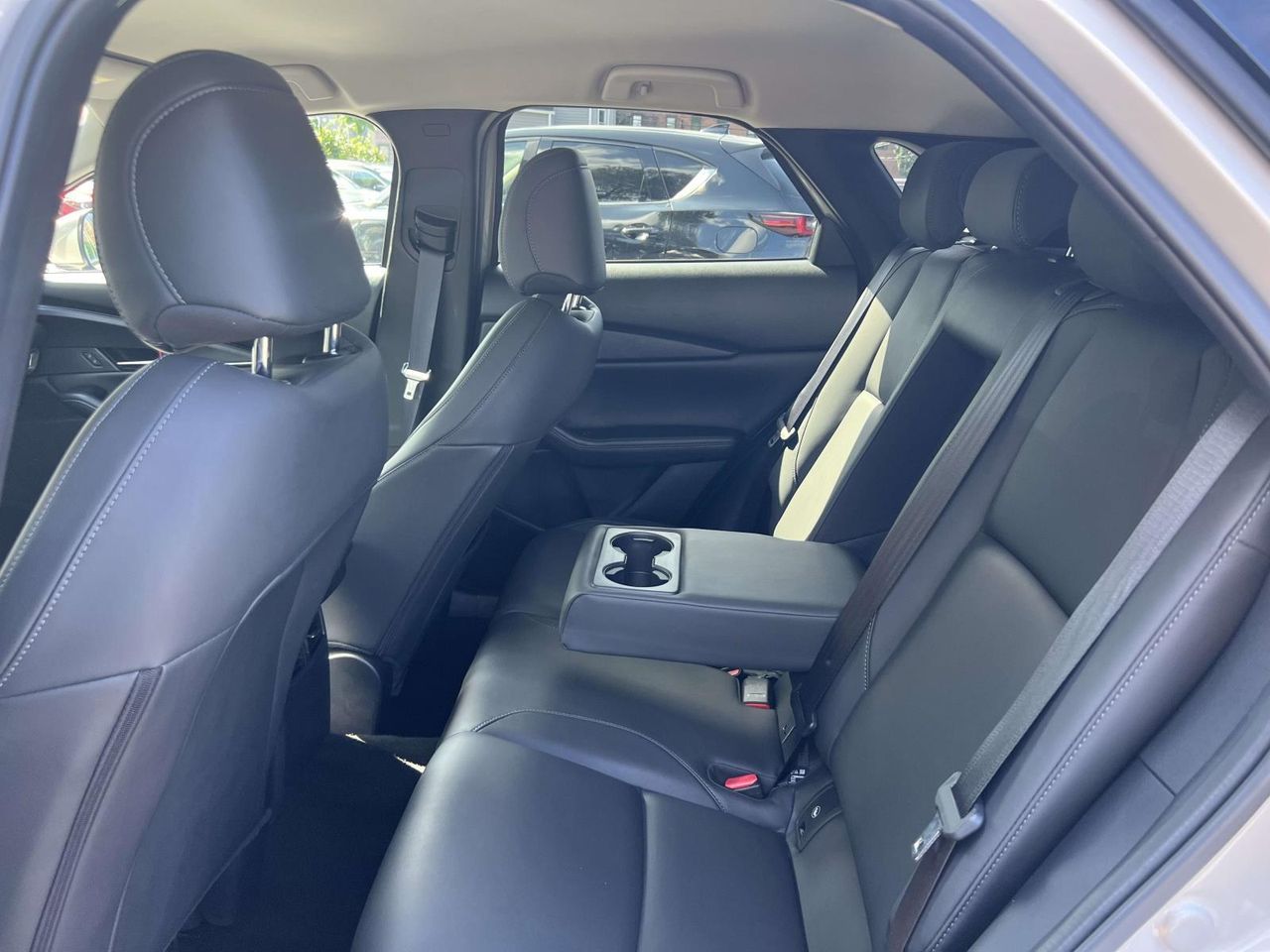 2023 Mazda CX-30 2.5 S Preferred photo 9