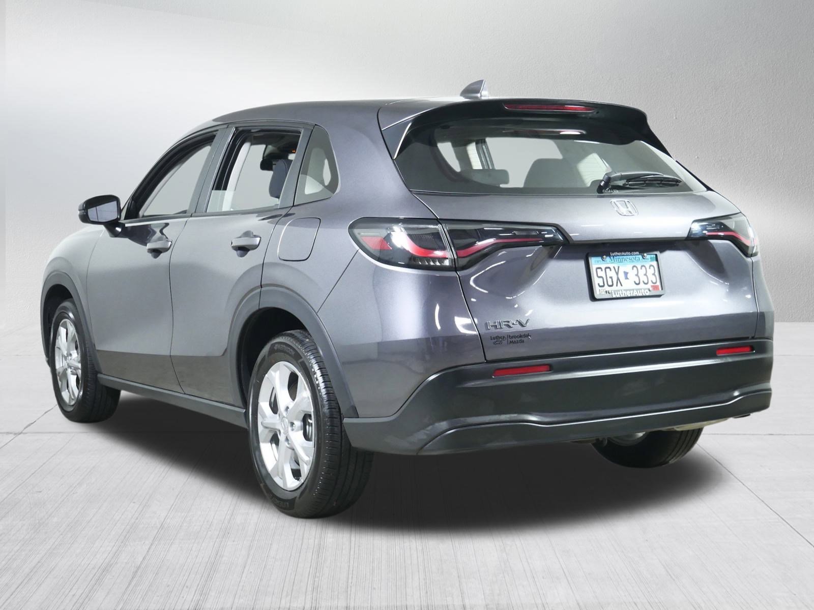 2025 Honda HR-V LX photo 4