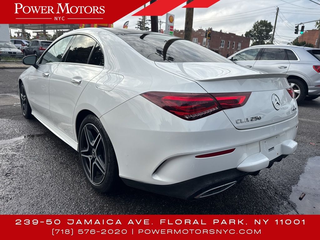 2021 Mercedes Benz CLA 250 4MATIC photo 3
