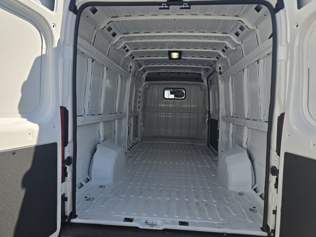 2026 Ram ProMaster 3500 photo 4