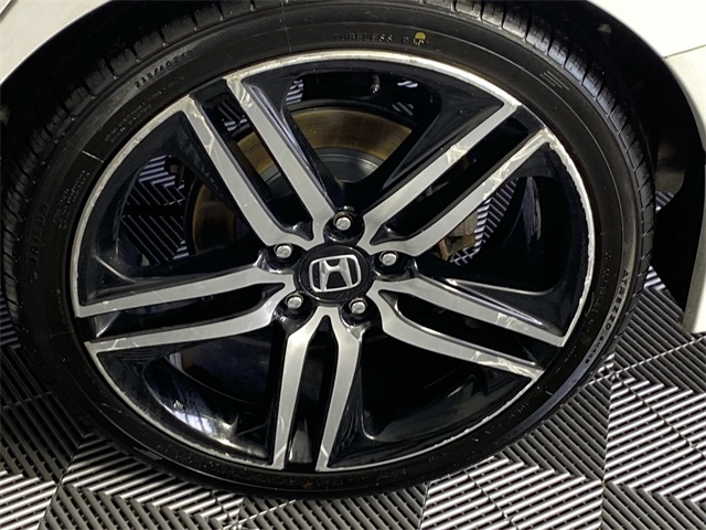 2017 Honda Accord Sport photo 25