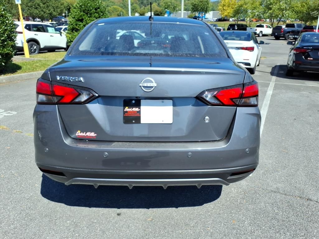 2025 Nissan Versa S photo 4