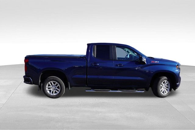 2019 Chevrolet Silverado 1500 RST Z71 photo 2