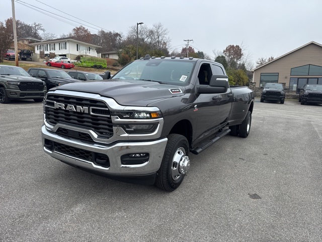 2026 Ram 3500 Tradesman photo 3