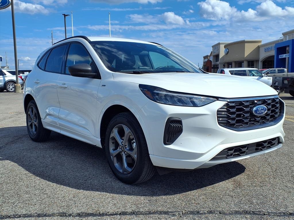 2024 Ford Escape ST-Line photo 15