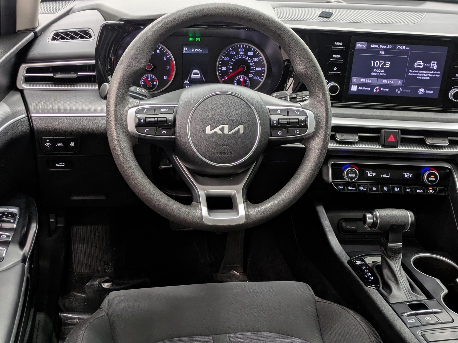 2023 Kia K5 LXS photo 4