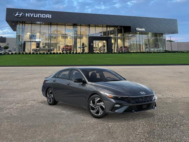 2025 Hyundai Elantra SEL Sport photo 2