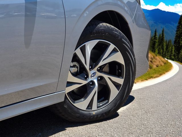 2025 Subaru Legacy Premium photo 8
