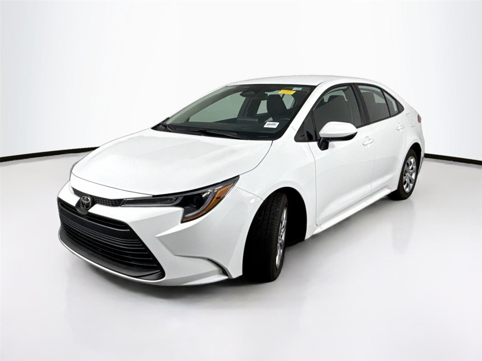 Used 2023 Toyota Corolla LE with VIN 5YFB4MDE4PP014963 for sale in Northfield, Minnesota