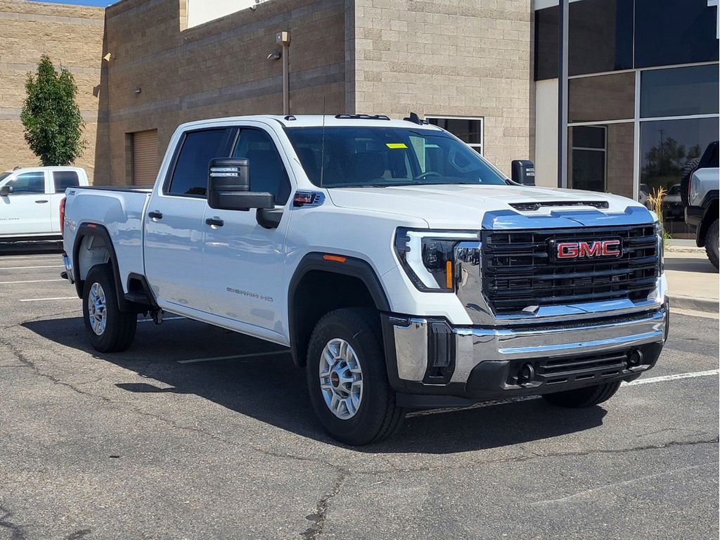 2024 Gmc Sierra 2500 HD Pro photo 2