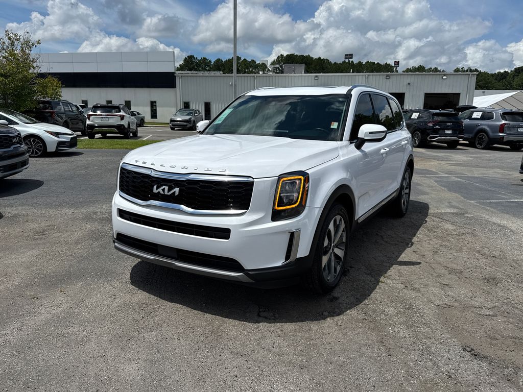 2022 Kia Telluride EX photo 4